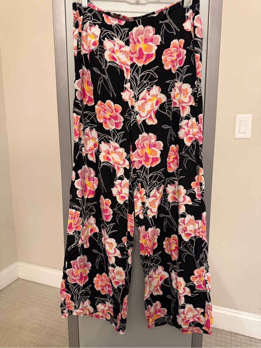 Roxy Black Wide-Leg Floral Pants with Pink & Orange Blooms
